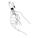 Una mano impugna una penna iniettore con una freccia nera che indica il movimento verso il basso per l'iniezione