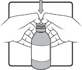 Due mani premono con forza verso il basso il tappo di un flacone medico per aprirlo o sigillarlo come indicato dalla freccia superiore