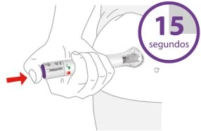 Una mano impugna un dispositivo medico cilindrico contro l'addome con una freccia rossa e un cerchio viola che indica 15 secondi