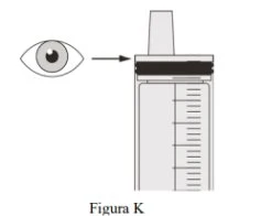 Diagramma che mostra un occhio che osserva il livello del liquido all'interno di una siringa graduata con un indicatore nero superiore