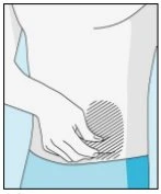 Una mano pizzica la pelle dell'addome per creare una piega prima di effettuare un'iniezione sottocutanea