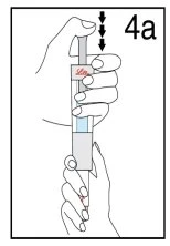 Two hands holding a syringe vertically with a black arrow indicating downward movement to press device 4a