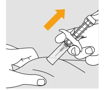 Hands holding a syringe to perform an