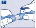 Due mani tengono un dispositivo medico cilindrico blu e bianco con una freccia blu che indica il movimento di scorrimento verso sinistra