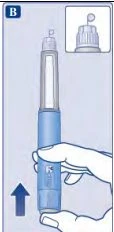 Una mano impugna un dispositivo medico a penna blu e trasparente con una freccia rivolta verso l'alto e un dettaglio del tappo in alto