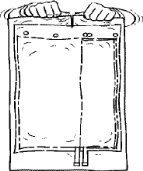 Schematic black and white drawing of a medical infusion bag with outlet tubes and hands holding it