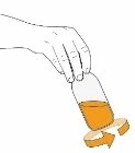 Una mano tiene un contenitore cilindrico con una base arancione e una freccia curva che indica un movimento di rotazione verso il basso