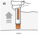 Disegno tecnico che mostra una mano che solleva verticalmente un dispositivo autoiniettore con liquido arancione sopra la pelle