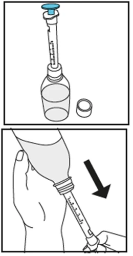 Disegno tecnico di una siringa con ago che preleva liquido da un flaconcino di vetro e una mano che inclina il flaconcino per aspirare il farmaco