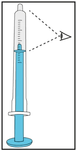 Diagramma di una siringa con liquido azzurro e un occhio stilizzato che osserva il livello del liquido attraverso linee tratteggiate