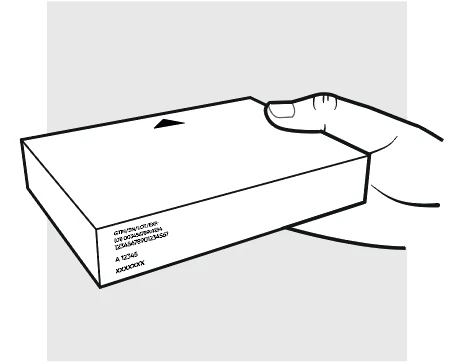 Disegno lineare di una mano che tiene una scatola rettangolare con scritte tecniche e una freccia nera sulla parte superiore