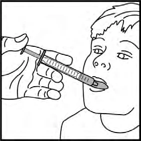 Disegno in bianco e nero di una mano che tiene una siringa senza ago per somministrare un liquido nella bocca aperta di un bambino