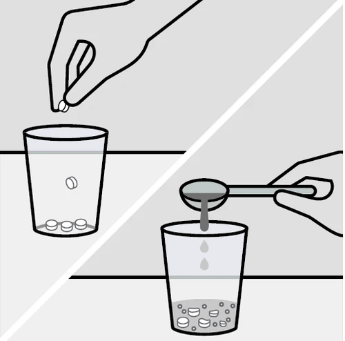 Illustrazione divisa in due parti che mostra una mano che versa una pillola in un bicchiere d'acqua e una mano che versa acqua da un cucchiaio in un bicchiere con pillole