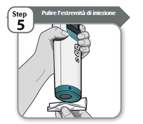 Illustrazione del passaggio 5 che mostra due mani che puliscono l'estremità inferiore di un dispositivo medico con una salvietta bianca