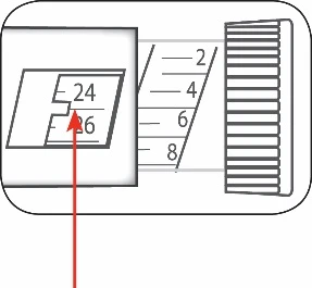 Diagramma tecnico che mostra una scala graduata con numeri 2, 4, 6, 8 e un dettaglio ingrandito della sezione tra 24 e 26 con una freccia rossa