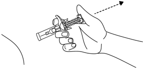Una mano sostiene un dispositivo médico en forma de jeringa con una flecha punteada que indica un movimiento hacia el