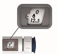 Diagramma tecnico che mostra un primo piano di un display digitale con i numeri 0 e 12.5 e un'icona a goccia su sfondo bianco