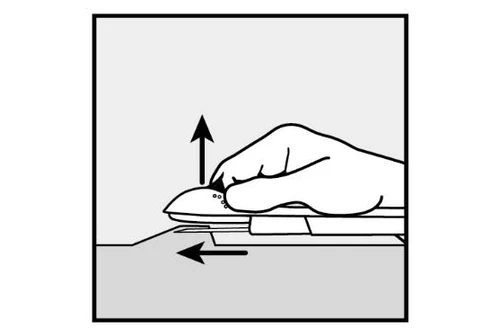 Disegno schematico di una mano che preme un dispositivo medico su una superficie con frecce che indicano il movimento verso l'alto e verso sinistra