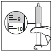 Technical drawing of a hand holding a syringe with an enlargement showing the graduated scale between the values 9 and 10