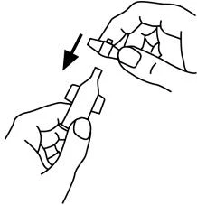 Due mani che maneggiano un dispositivo medico con una freccia nera che indica il movimento di inserimento di un componente superiore