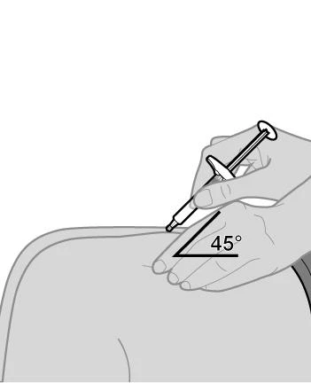 Una mano tiene una siringa e la inserisce nel corpo con un angolo di 45 gradi rispetto alla superficie della pelle