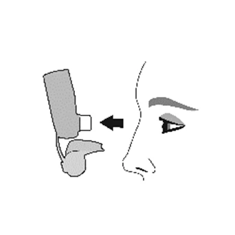 Schematic drawing showing a medical device positioned near the nose and mouth area of a human face with a black arrow