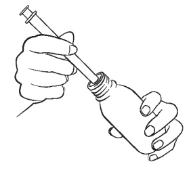 Disegno a tratto di due mani che inseriscono un'ampolla di vetro in una siringa per aspirare il contenuto liquido