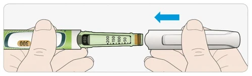 Two hands holding two injection pens being brought closer together as indicated by a left-pointing blue arrow