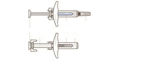 Горизонтальная техническая схема медицинской инъекционной ручки с двухэтапным механизмом, показывающая внутреннее устройство и поршень для введения