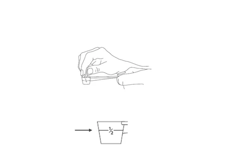 Disegno lineare di una mano che versa il contenuto di un piccolo contenitore in un bicchiere graduato con indicazione della metà del volume