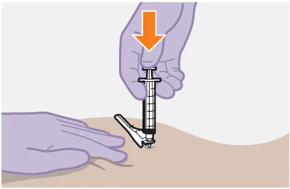 A gloved hand pushing a syringe with needle vertically into the body's skin following the direction of an orange arrow
