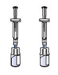 Due siringhe verticali con stantuffo grigio collegate tramite un tubicino blu a due flaconi di vetro contenenti un liquido chiaro