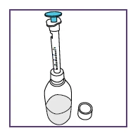Disegno tecnico di una siringa con stantuffo azzurro inserita in un flaconcino di vetro contenente liquido con accanto il tappo rimosso