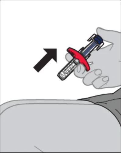 A hand holds an injection pen with a red disk while a black arrow indicates downward movement above a leg