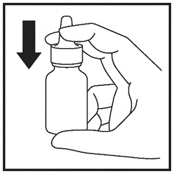 Mano che tiene una boccetta con gocce, freccia nera rivolta verso il basso che indica il senso di pressione sul dispenser del prodotto
