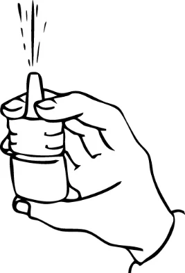 Czarna kreskowa ilustracja przedstawiająca dłoń trzymającą pionowo mały inhalator lub atomizer, z którego wydobywa się rozpylona mgiełka
