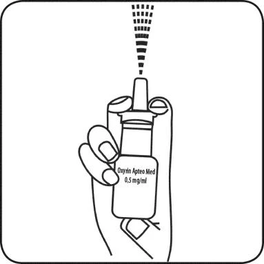 Mano sosteniendo un pequeño frasco del medicamento Oxyrin Apteo Med 0,5 mg/ml, del que sale una nebulización hacia arriba por la boquilla
