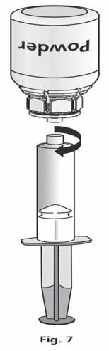 Schematic drawing showing disassembled parts of a medical device labeled powder and a cylindrical syringe with a plunger and base