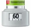 Contenitore grigio con finestrella in cui appare un grande numero nero 60 e linee nere di divisione; in alto tappo verde con simbolo rosso a forma di freccia